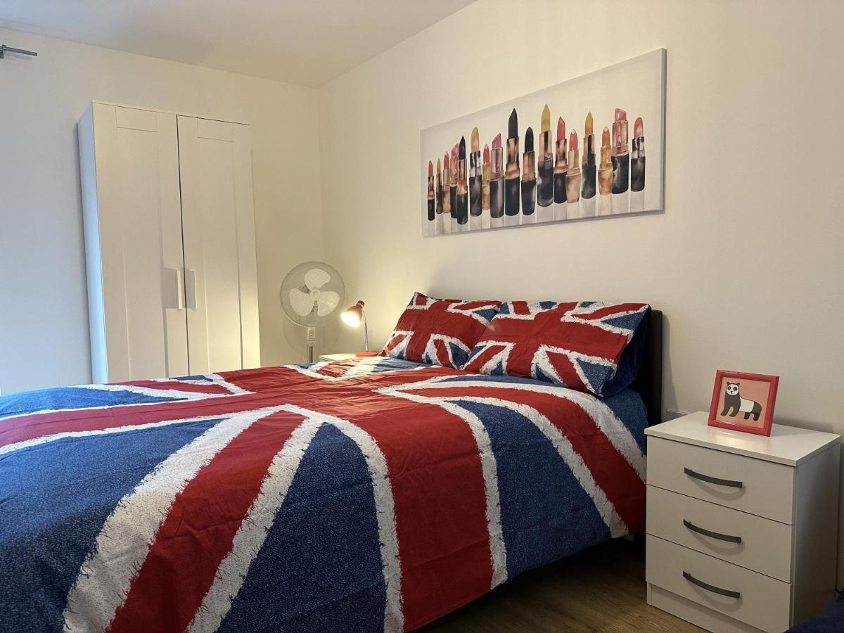 Habitación en casa particular Modern, Large Independent With En-suite Bathroom In Private Owned Londres